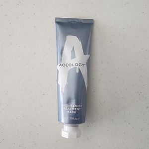 Aceology brightening treatment mask